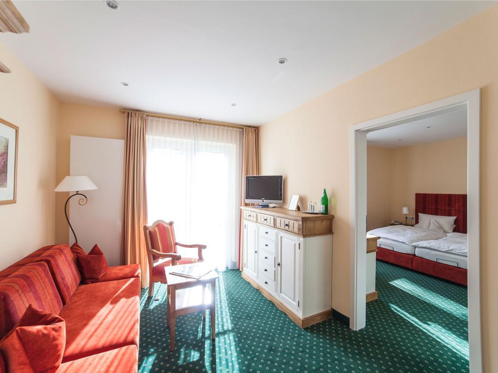 Landhotel Der Schwallenhof Bad Driburg Quarto foto